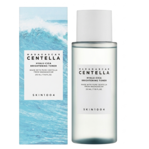 SKIN1004 Hyalu-Cica Brightening Toner – 74% Centella + Hyaluronic Acid + AHA/LHA | Hydrating Exfoliating Toner for Sensitive Skin | Cosmetic Najm salalah